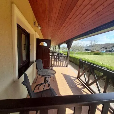 Apartamenty Pod Debem Wapnica  Exterior foto